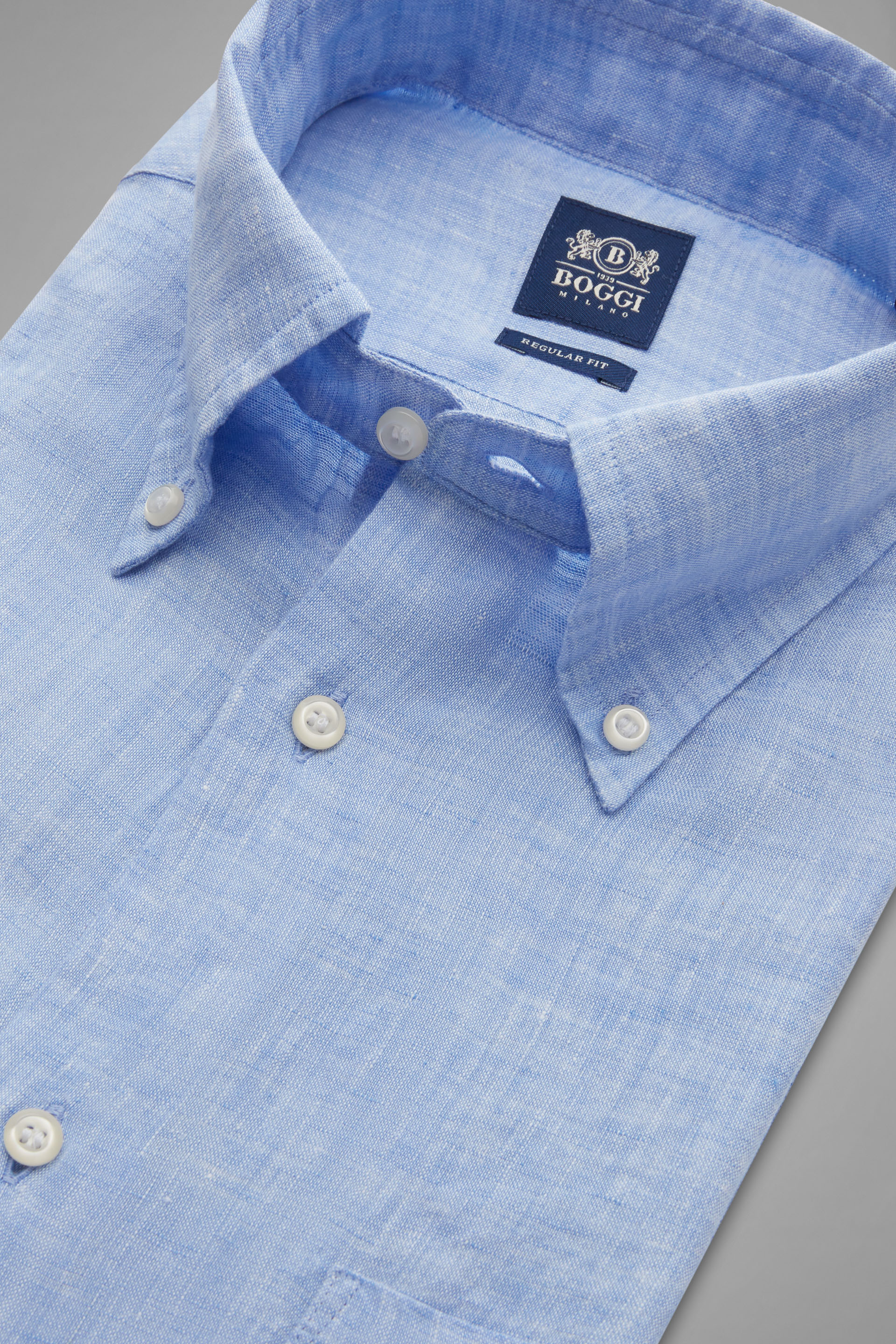 Men's Regular Fit Sky Blue Shirt With Button Down Collar | Boggi